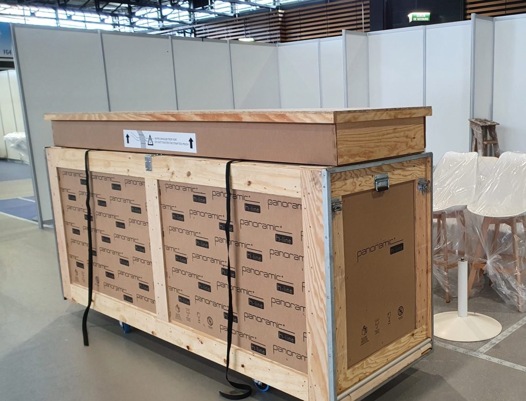 Caisse de transport stand